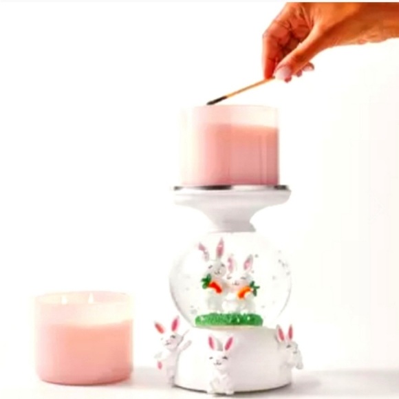 Bath & Body Works Easter Bunny 3 Wick Light Up Water Globe Candle Pedestal 8.5" - Picture 3 of 13